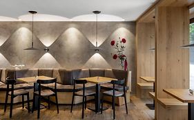 Kapitel 7 Boutique-Hotel